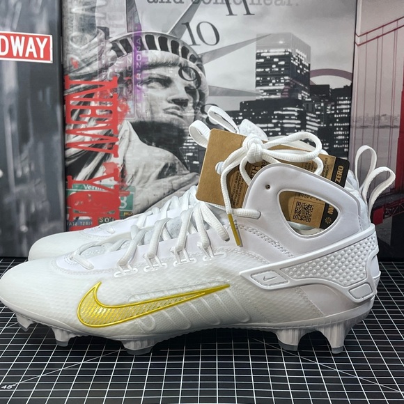 Nike Men's Sz 11.5 Huarache 9 Elite LAX Lacrosse Cleats White/Gold FD0088-100 - Picture 5 of 9